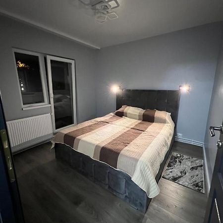The Urban Hub 2 Lägenhet Iasi Exteriör bild